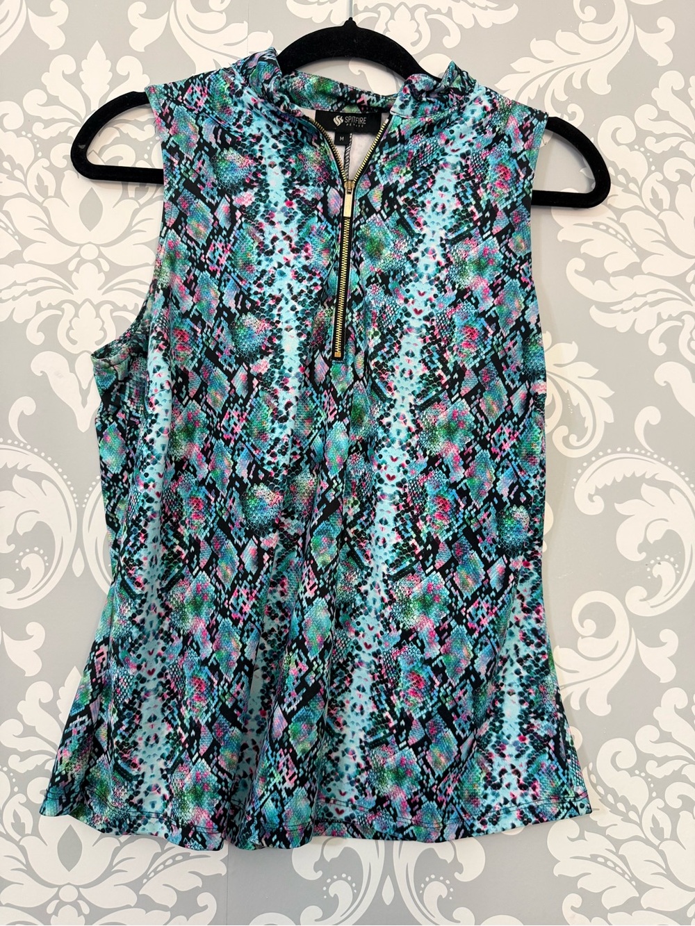 💫4/$25 • Spitfire Zip-Front Sleeveless Top in Teal Multicolor